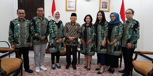 iREAP POS Bersama Ketua Umum Akumandiri IUMKM Indonesia Bertemu Wakil Presiden K.H Ma'ruf Amin Bahas Pengembangan UMKM Prioritas Pemerintah